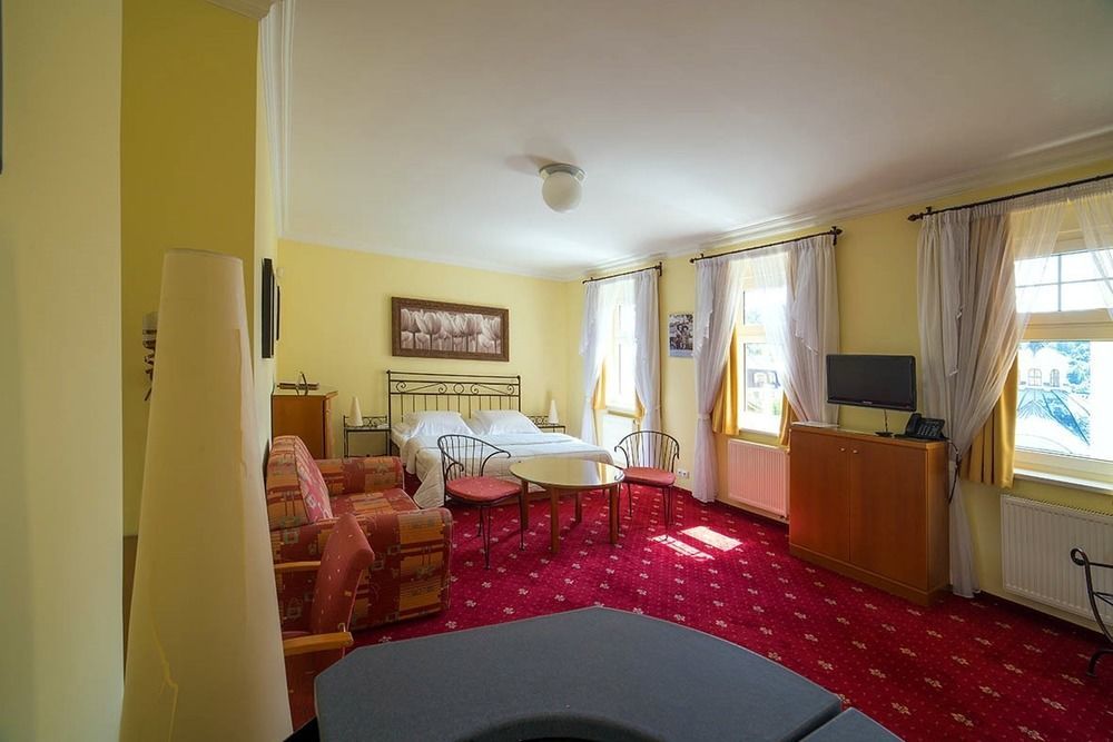 Festival Apartment Karlovy Vary Bagian luar foto