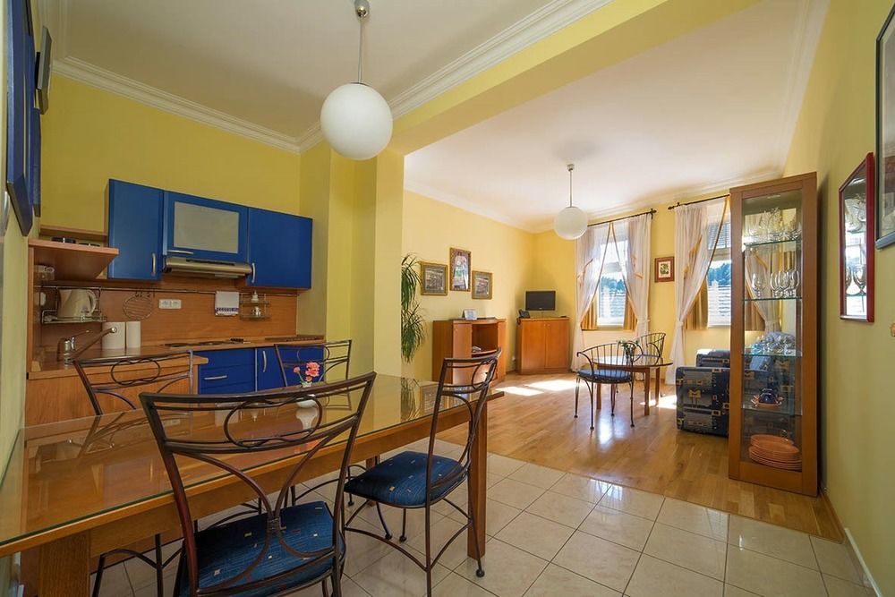 Festival Apartment Karlovy Vary Bagian luar foto