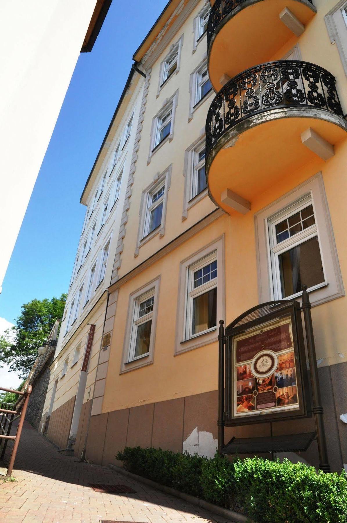Festival Apartment Karlovy Vary Bagian luar foto