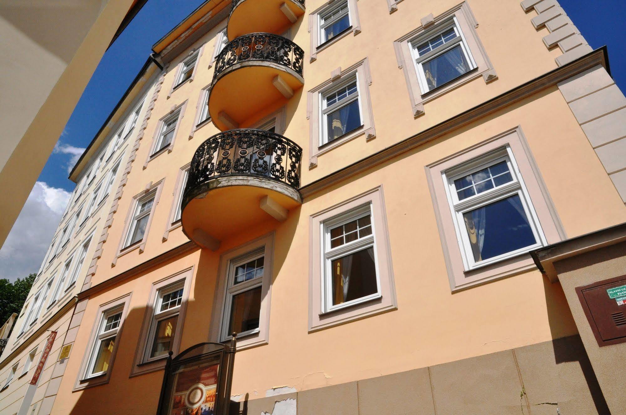 Festival Apartment Karlovy Vary Bagian luar foto