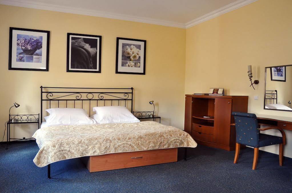 Festival Apartment Karlovy Vary Bagian luar foto